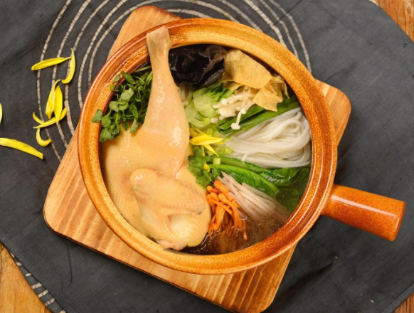 河南醬八爺調(diào)味食品有限公司|正宗黃燜雞醬料批發(fā)|廠家直供|誠招經(jīng)銷商|黃燜雞醬料代加工|瓦香雞醬料批發(fā)